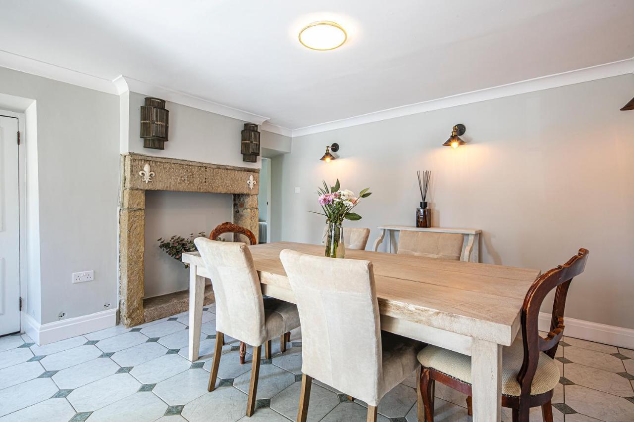 The Belle - A Lovingly Converted Grade II Listed Home From Home In 贝克韦尔 外观 照片