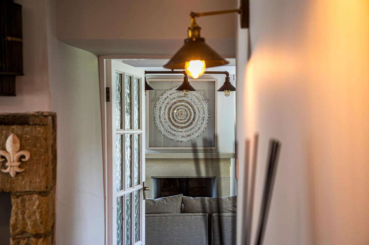 The Belle - A Lovingly Converted Grade II Listed Home From Home In 贝克韦尔 外观 照片