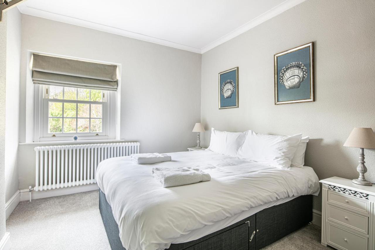The Belle - A Lovingly Converted Grade II Listed Home From Home In 贝克韦尔 外观 照片